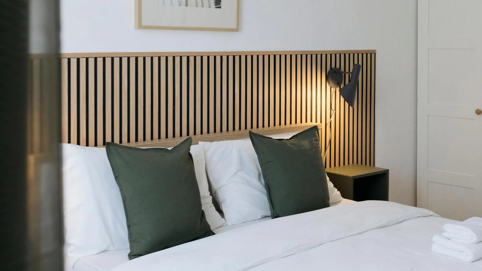 Yesclusive Apartment M4-Navigli Milan-Unipol Forum-Humanitas-Vodafone Village Буччинаско