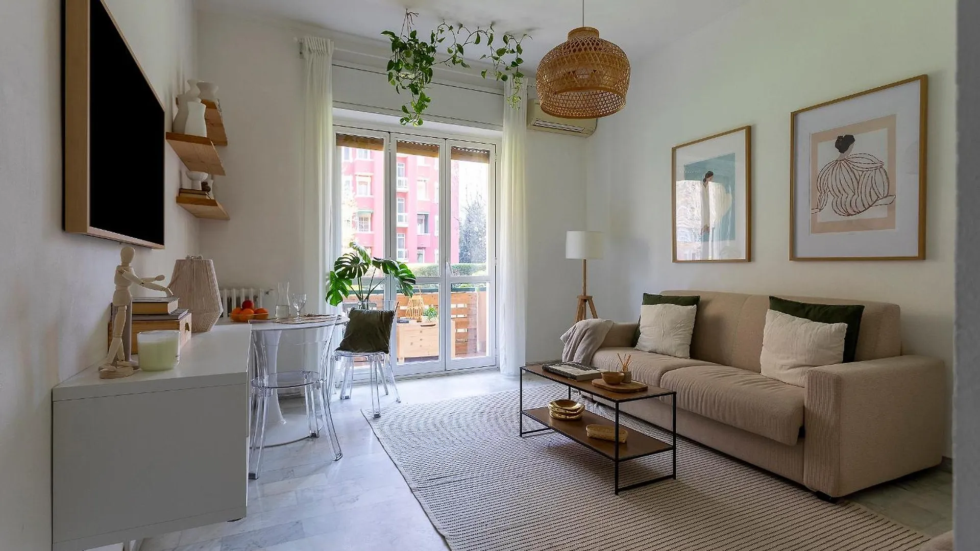 Yesclusive Apartment M4-Navigli Milan-Unipol Forum-Humanitas-Vodafone Village Буччинаско 0*,