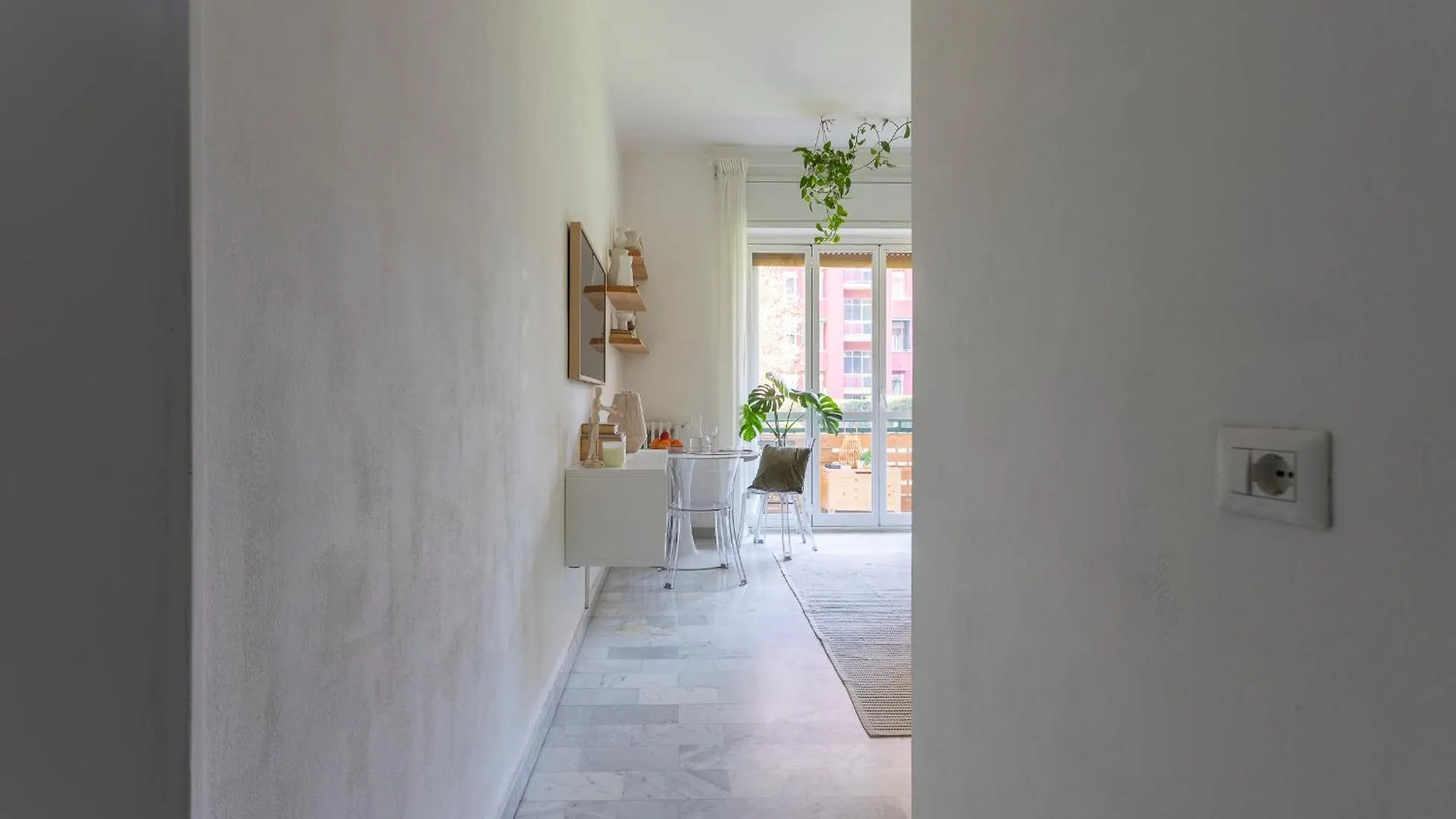 Yesclusive Apartment M4-Navigli Milan-Unipol Forum-Humanitas-Vodafone Village Буччинаско
